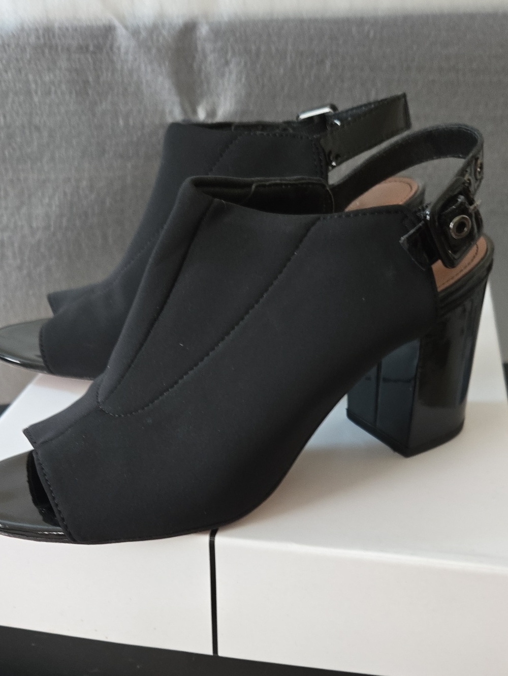 Donald J. Pliner Black Peep-Toe Block Heel Slingback